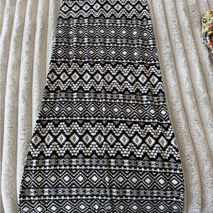 Rue21 Black and White Geometric Maxi Skirt